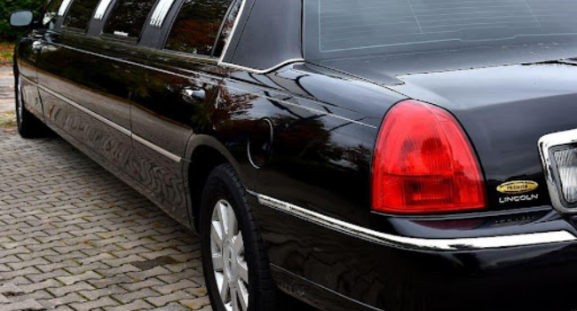 Limousine tour in Dubai