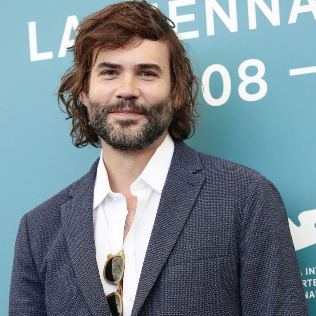 Rossif Sutherland Rossif Sutherland